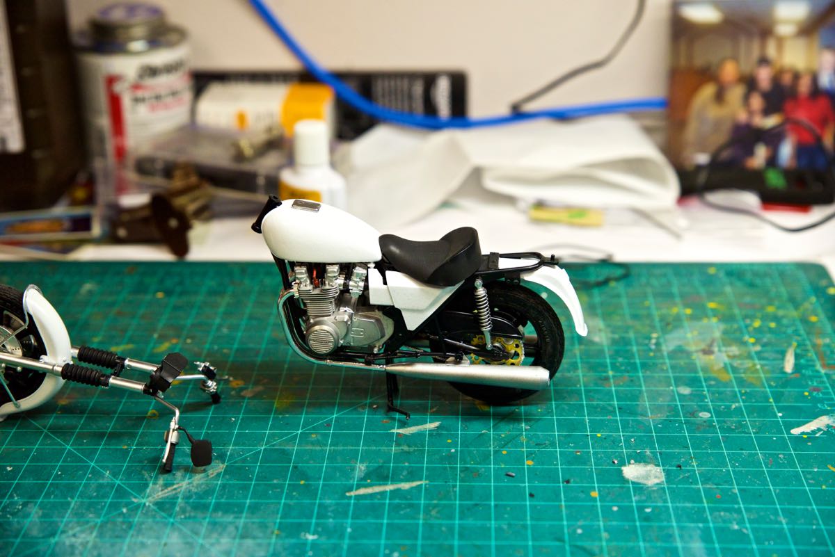 1/12 Kawaskai 1000 Police Motorcycle